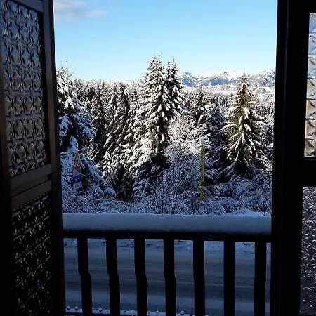 2 Bedrooms Appartement With Terrace At Cesuna Διαμέρισμα