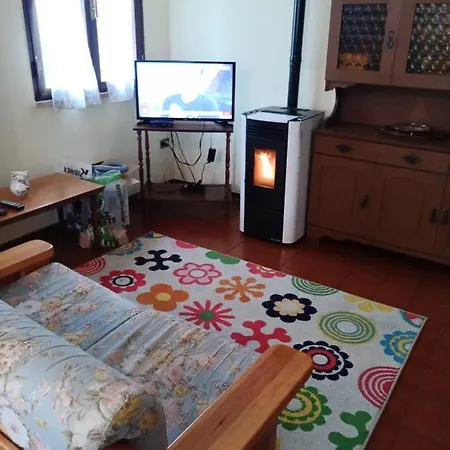 2 Bedrooms Appartement With Terrace At Cesuna